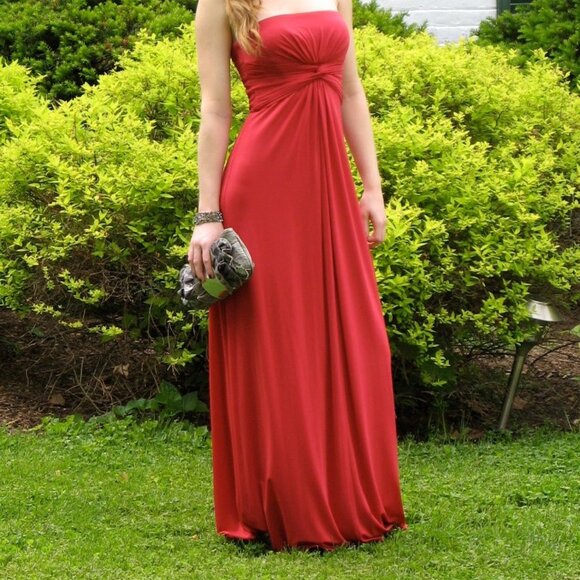 BCBGMaxAzria Red Strapless Floor length Gown - Picture 4 of 14